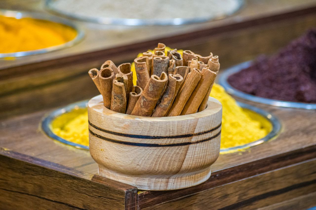 قرفة مبرومة