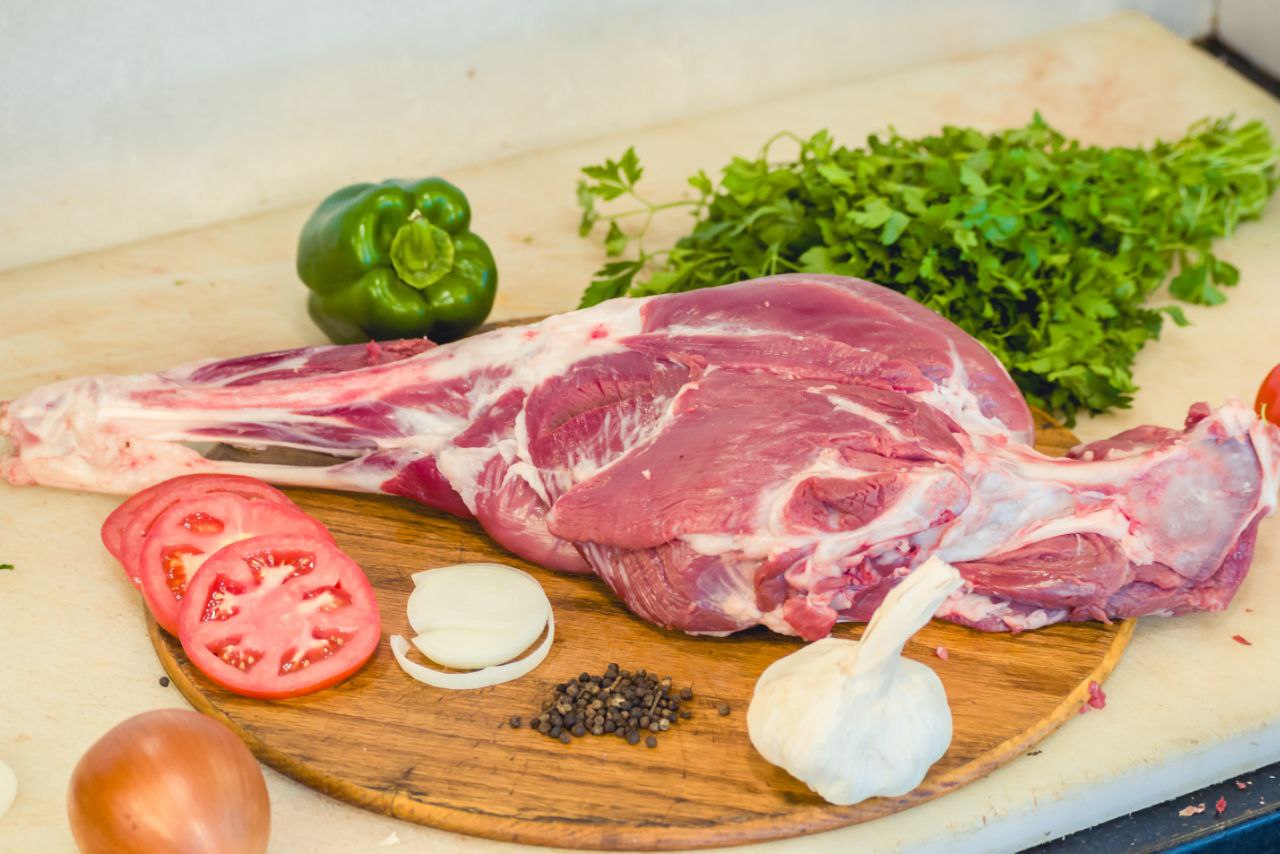 فخد جيكو بعضمه غنم