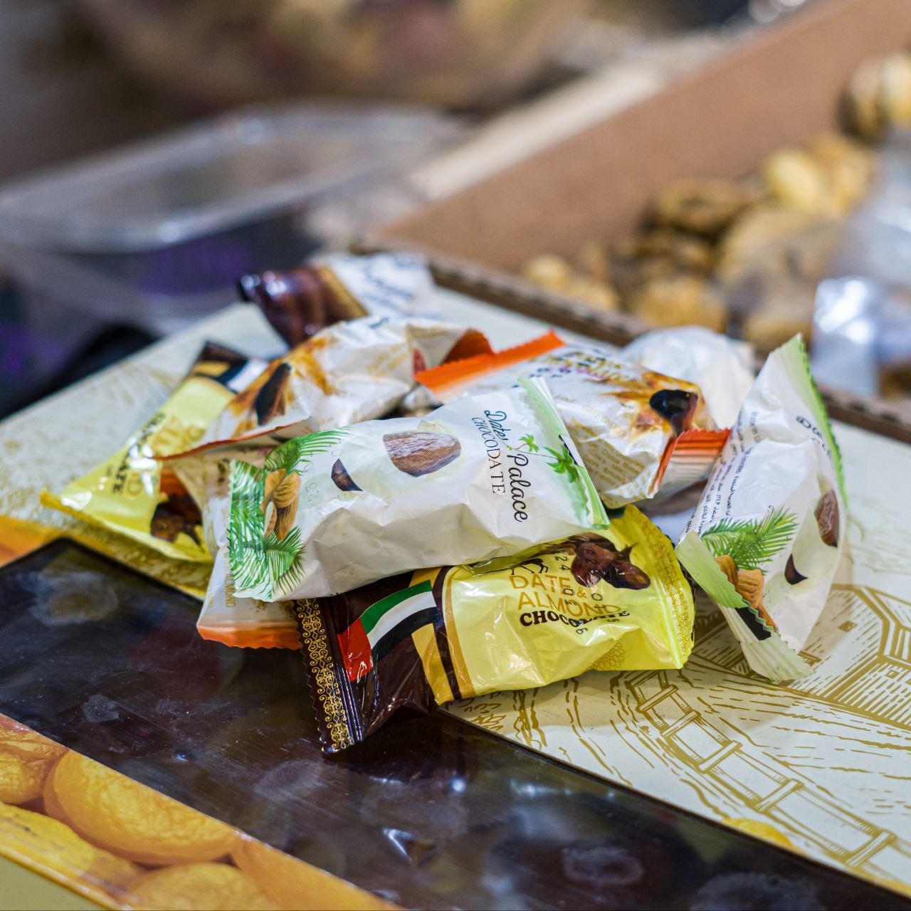 تمر مغطس اماراتي دكما