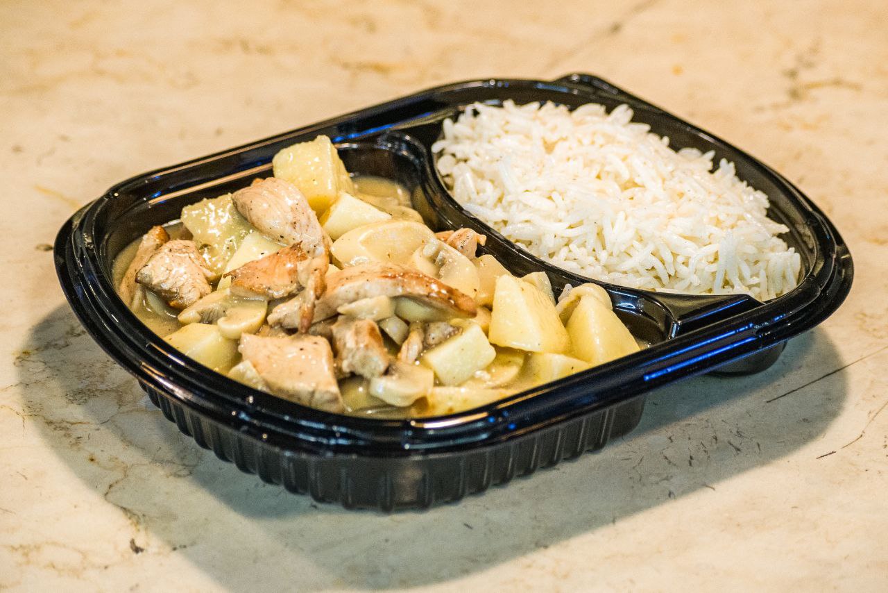 وجبة دجاج ماربيلا