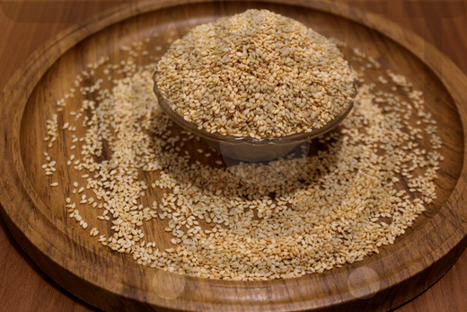 سمسم محمص بقشره