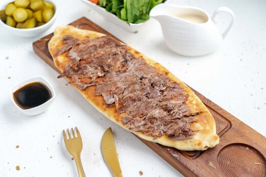 وجبة دونر تشيز شاورما لحم غنم